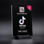 TikTok Follower kaufen war gestern - personalisierbarer NFC Acrylglas Tischaufsteller für mehr Follower